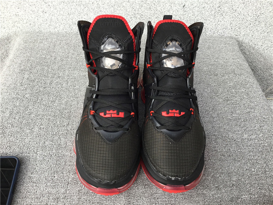 Nike LeBron 19 GS Bred (UA)