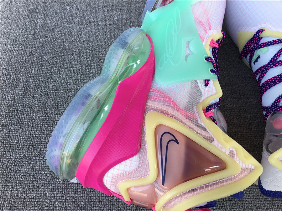 Nike LeBron 19 Valentines Day (UA)