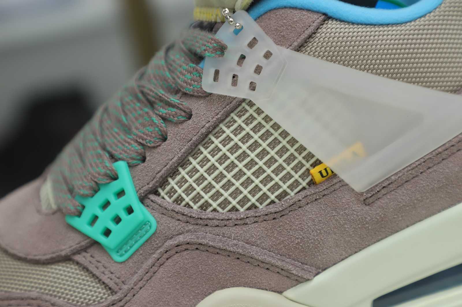 Union LA x Air Jordan 4 Retro Taupe Haze 2021