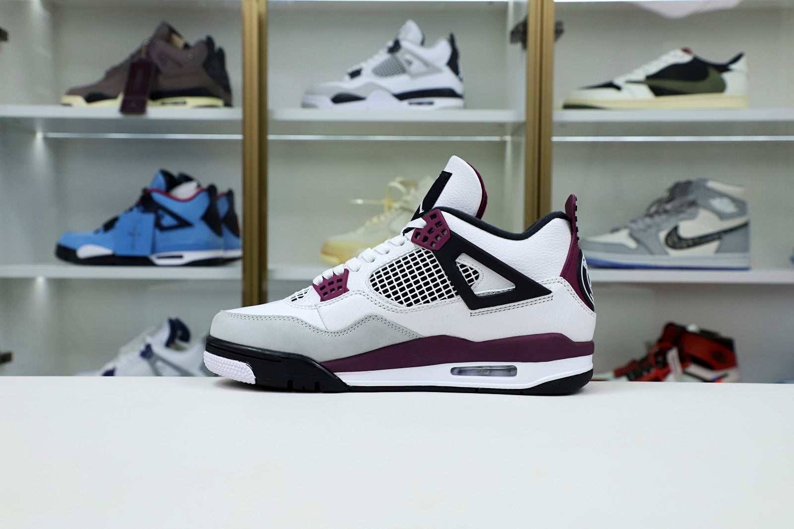 Air Jordan 4 Retro x Paris Saint Germain