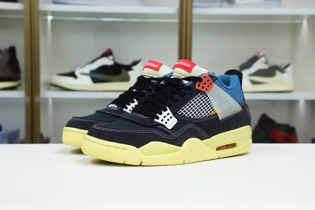 UNION LA x Air Jordan 4 “Off-Noir”