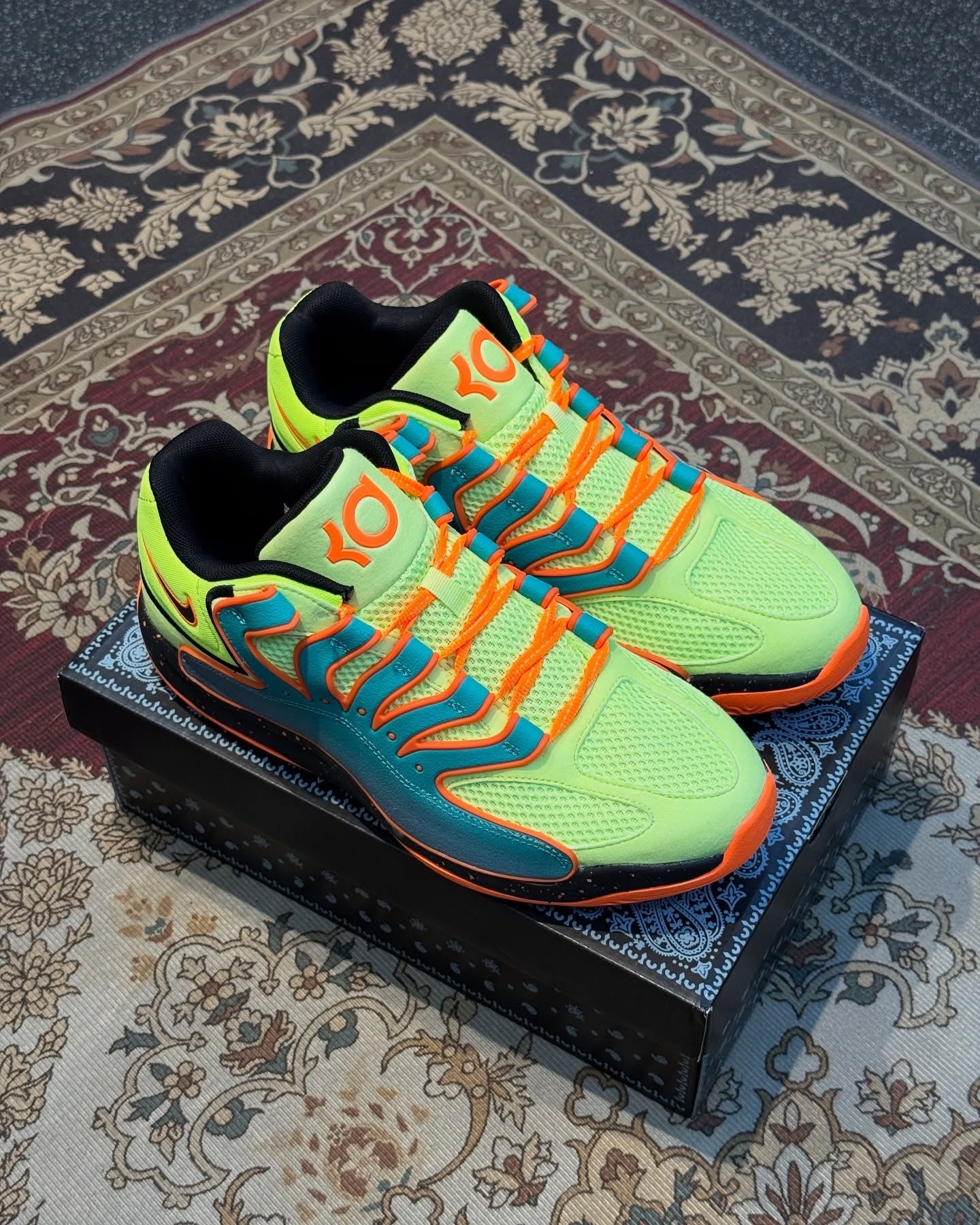 Nike KD18 NRG "New Timeline" (UA)