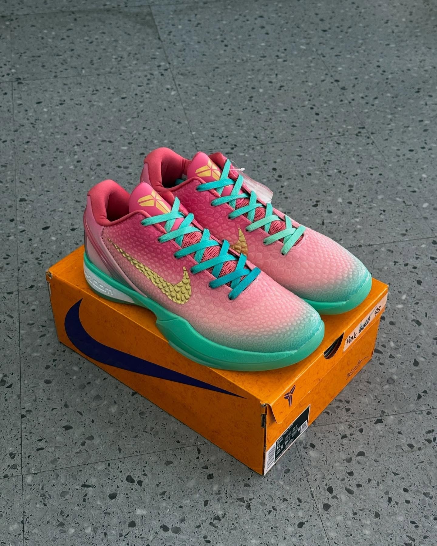 Nike Kobe 6 'Peach Green (UA)