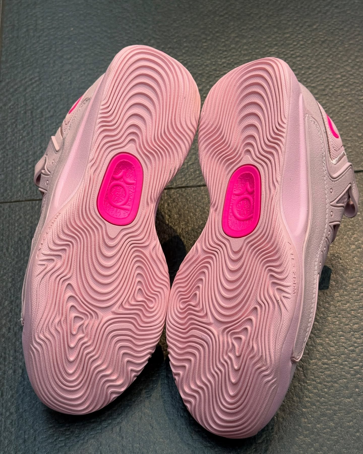 Nike KD 18 "Aunt Pearl"  (UA)