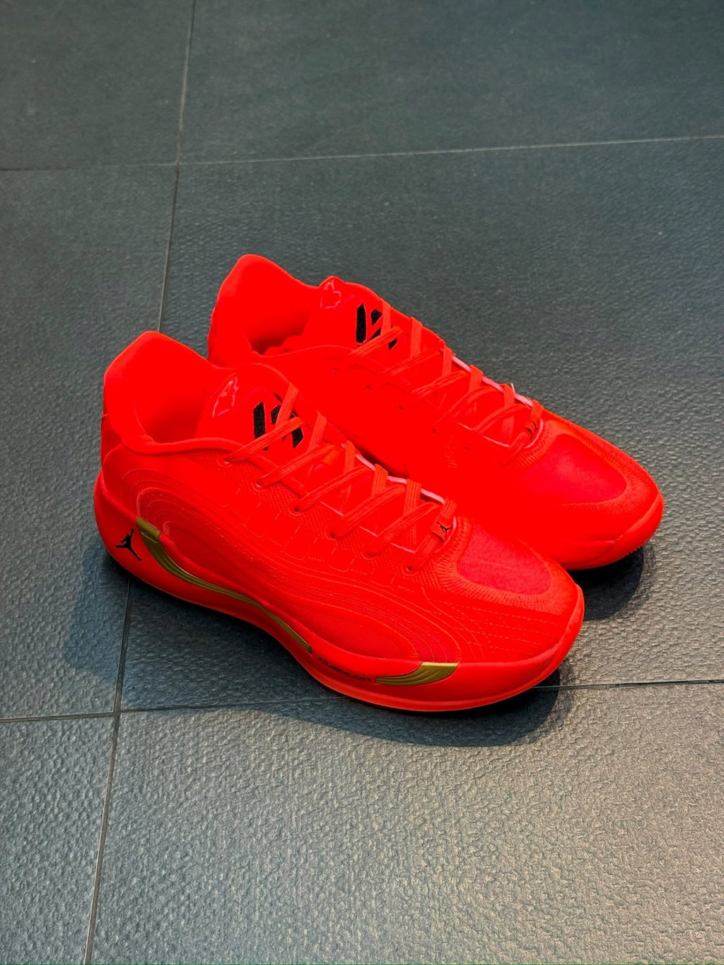 Jordan Luka 4 "Crimson Flash"(UA)