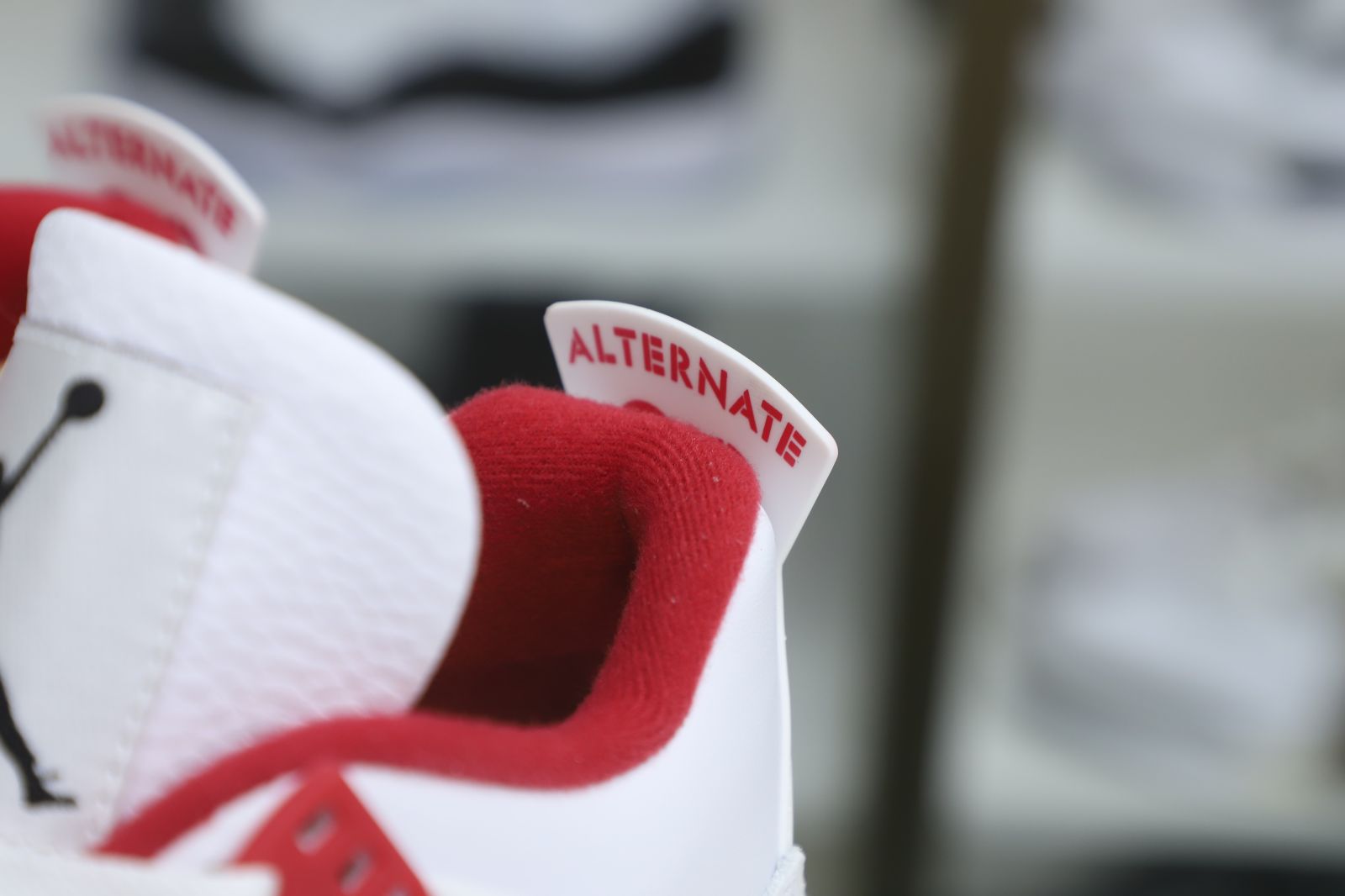 Air Jordan 4 Retro Alternate 89