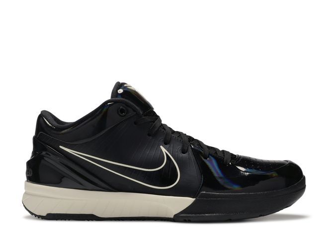 Undefeated X Kobe 4 Protro Black Mamba (UA)