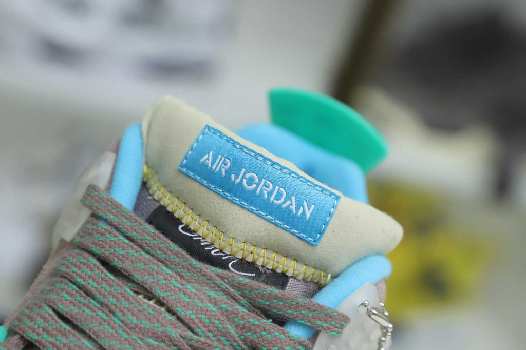 Union LA x Air Jordan 4 Retro Taupe Haze 2021