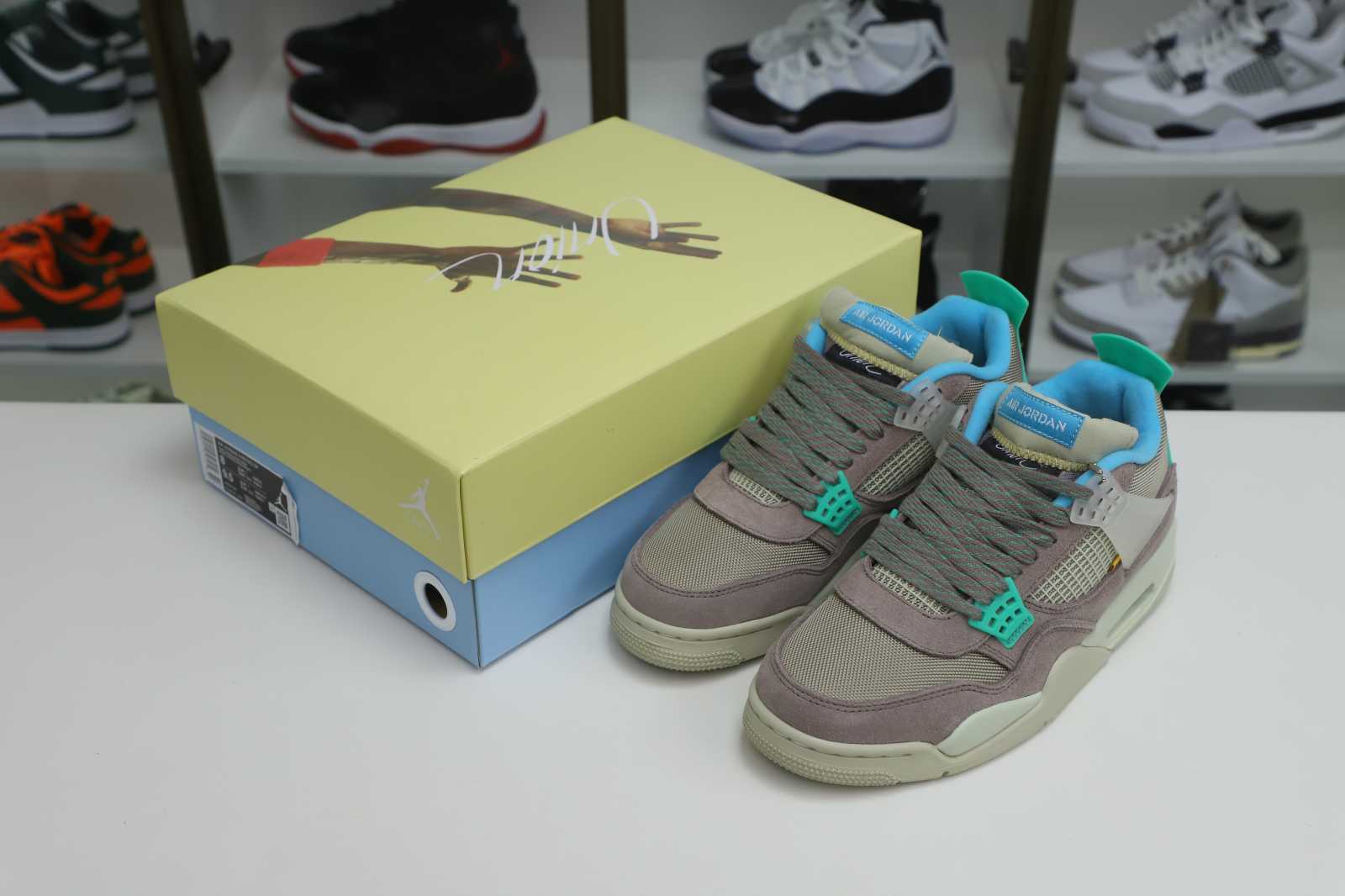 Union LA x Air Jordan 4 Retro Taupe Haze 2021