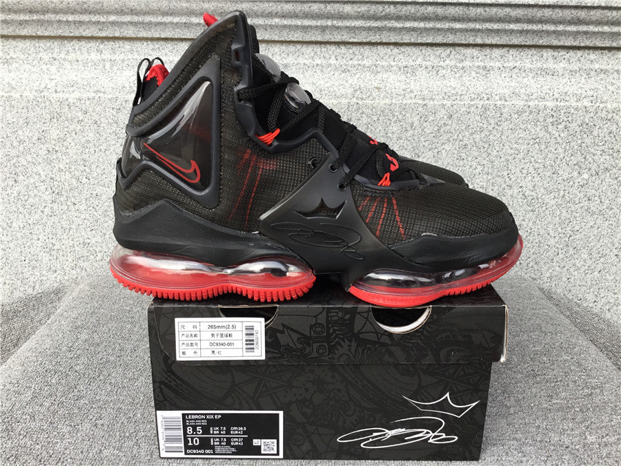 Nike LeBron 19 GS Bred (UA)