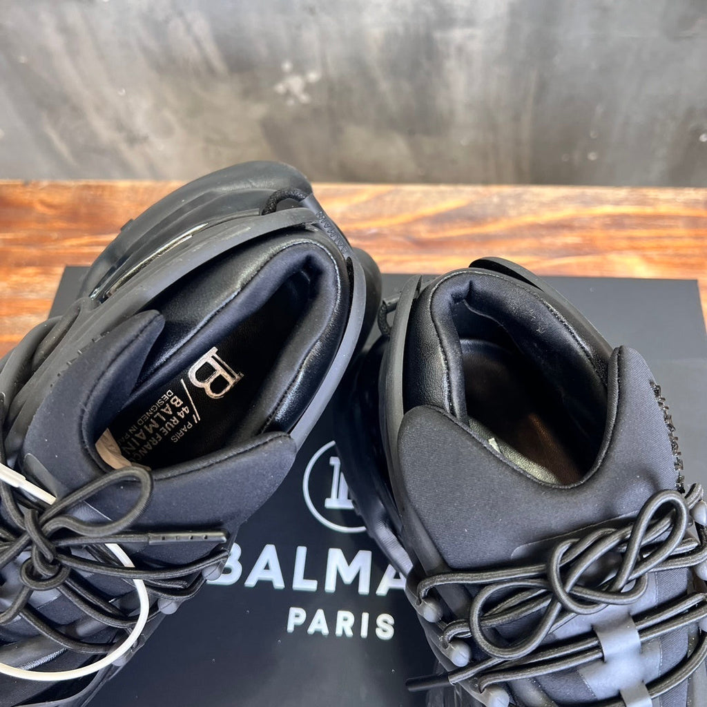 Balmain Unicorn Low Black  (UA)