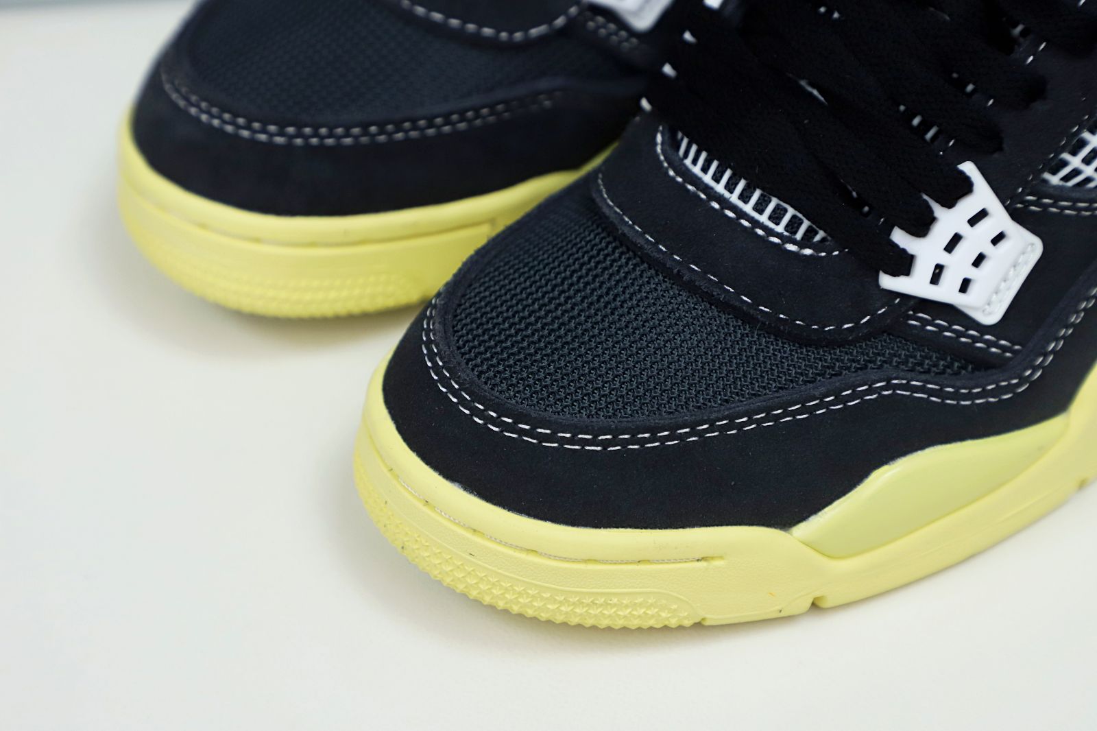 UNION LA x Air Jordan 4 “Off-Noir”