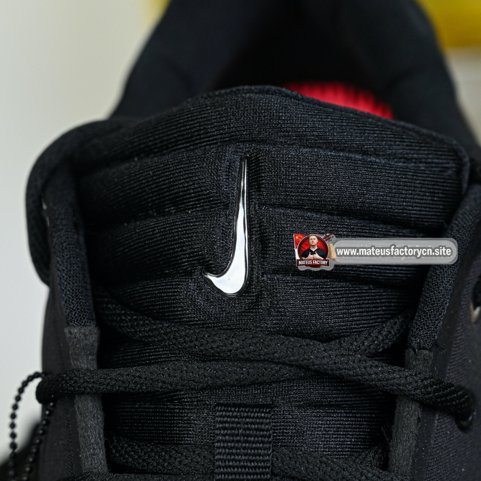 Nike Mind 002 Black Hyper Crimson  (UA)