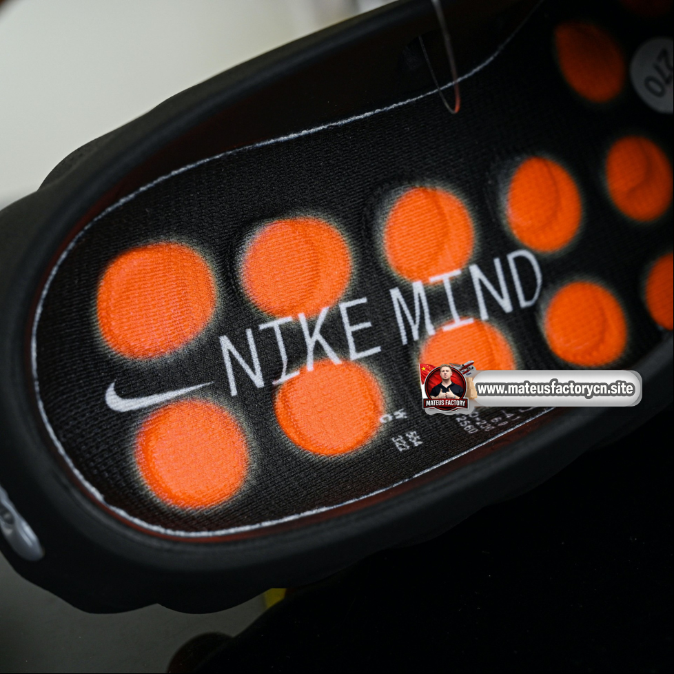 Nike Mind 001 Slide Black Hyper Crimson (UA)