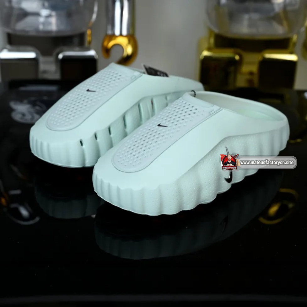 Nike (WMNS) Nike Mind 001 'Light Green' (UA)
