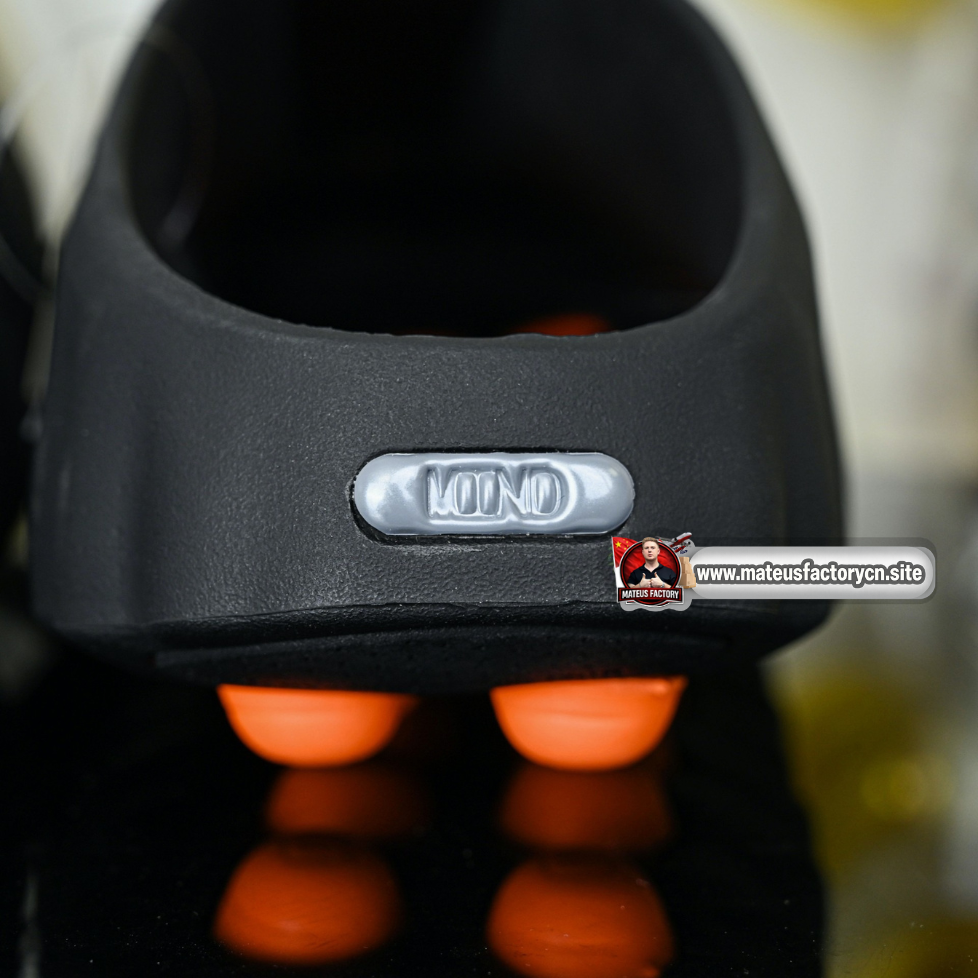 Nike Mind 001 Slide Black Hyper Crimson (UA)