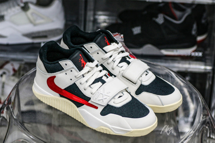 Travis Scott x Air Jordan Jumpman Jack University Red