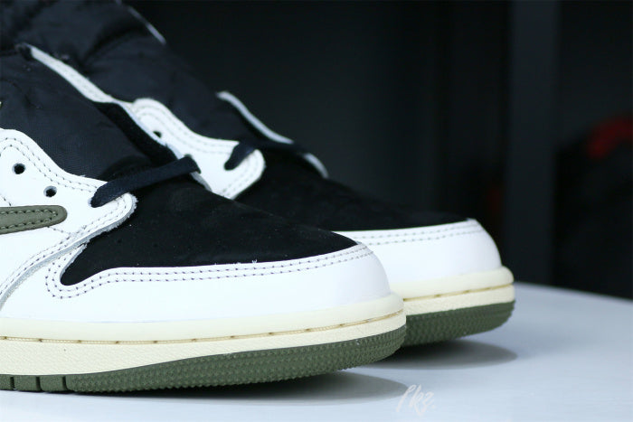 Travis Scott x Air Jordan 1 Low OG SP WMNS Olive