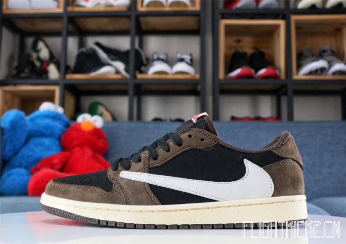 Travis Scott x Air Jordan 1 Low 'Cactus Jack