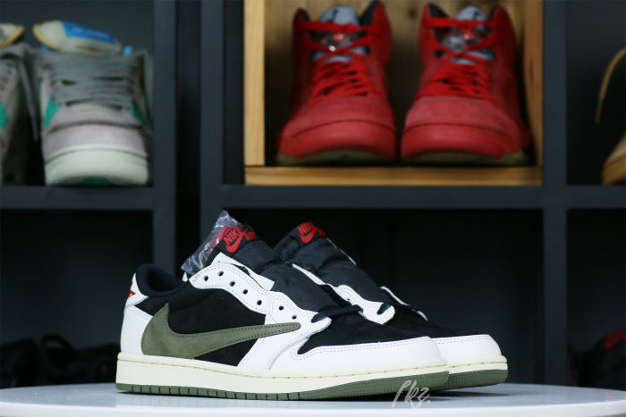 Travis Scott x Air Jordan 1 Low OG SP WMNS Olive