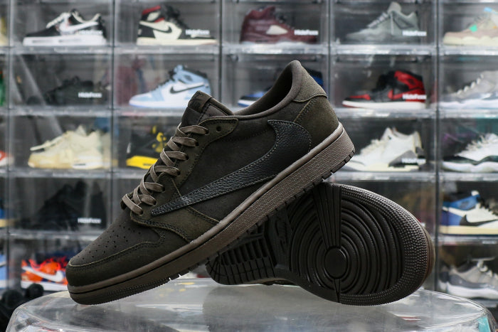 Travis Scott x Air Jordan 1 Low OG “Velvet Brown”