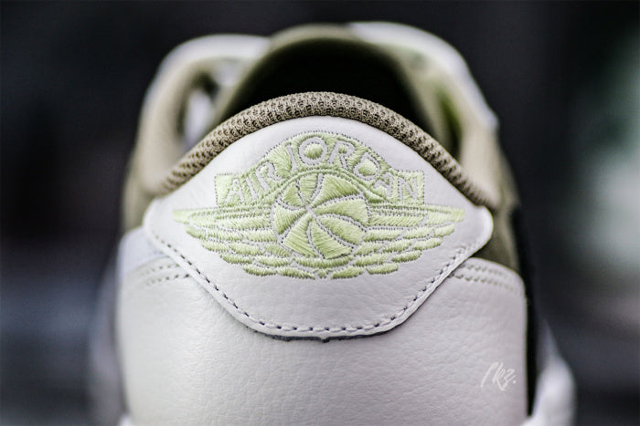 Travis Scott x Air Jordan 1 Low Golf Neutral Olive