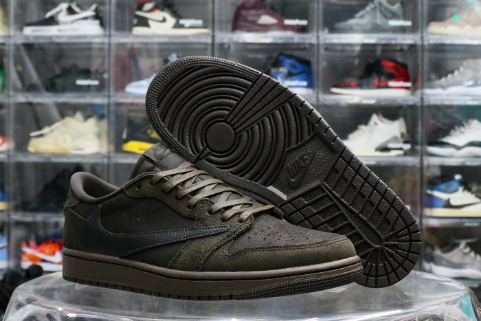 Travis Scott x Air Jordan 1 Low OG “Velvet Brown”