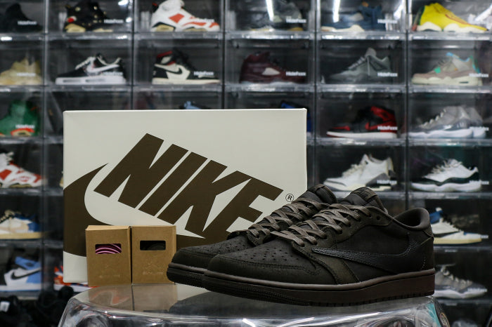 Travis Scott x Air Jordan 1 Low OG “Velvet Brown”