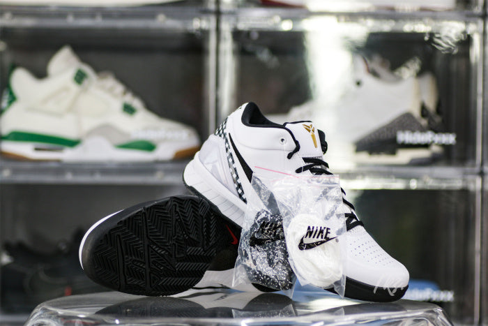 Nike Kobe 4 Protro Mambacita Gigi