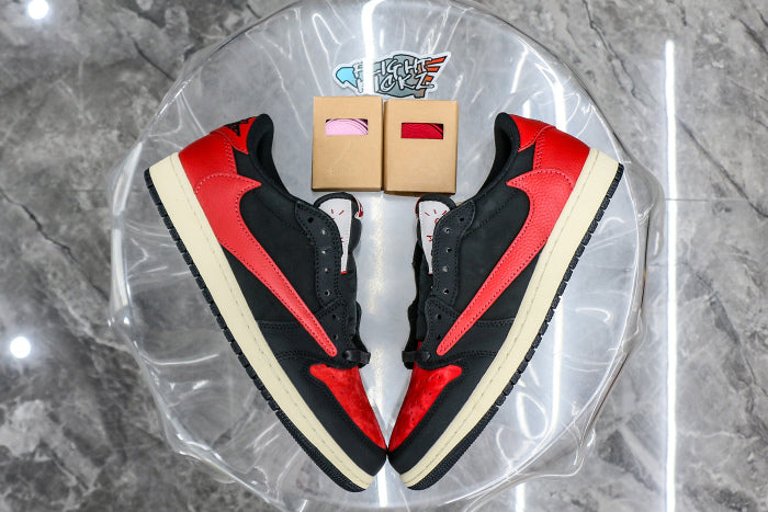 Travis Scott x Air Jordan 1 Low OG Black Red 2025