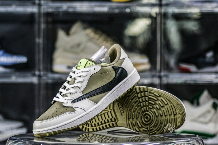 Travis Scott x Air Jordan 1 Low Golf Neutral Olive