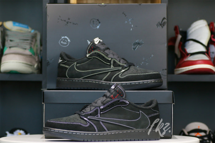 Travis Scott x Nike Air Jordan 1 Low OG “Black/Phantom”