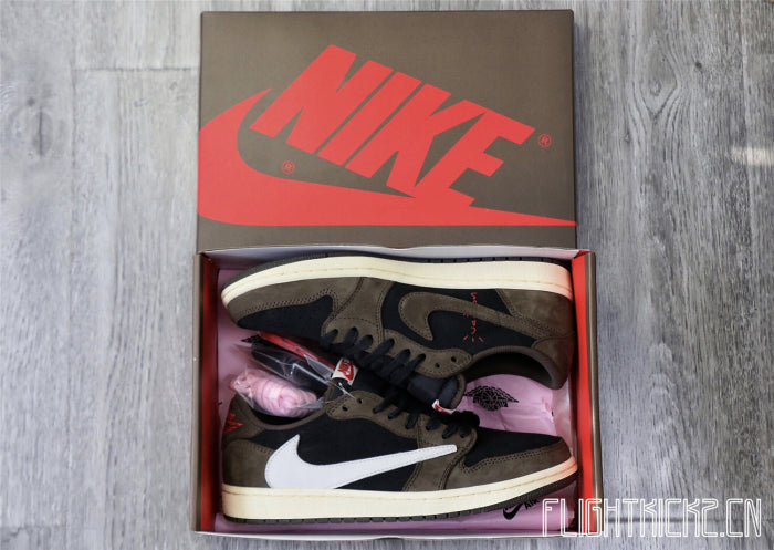 Travis Scott x Air Jordan 1 Low 'Cactus Jack