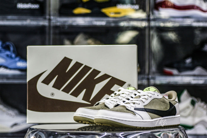 Travis Scott x Air Jordan 1 Low Golf Neutral Olive