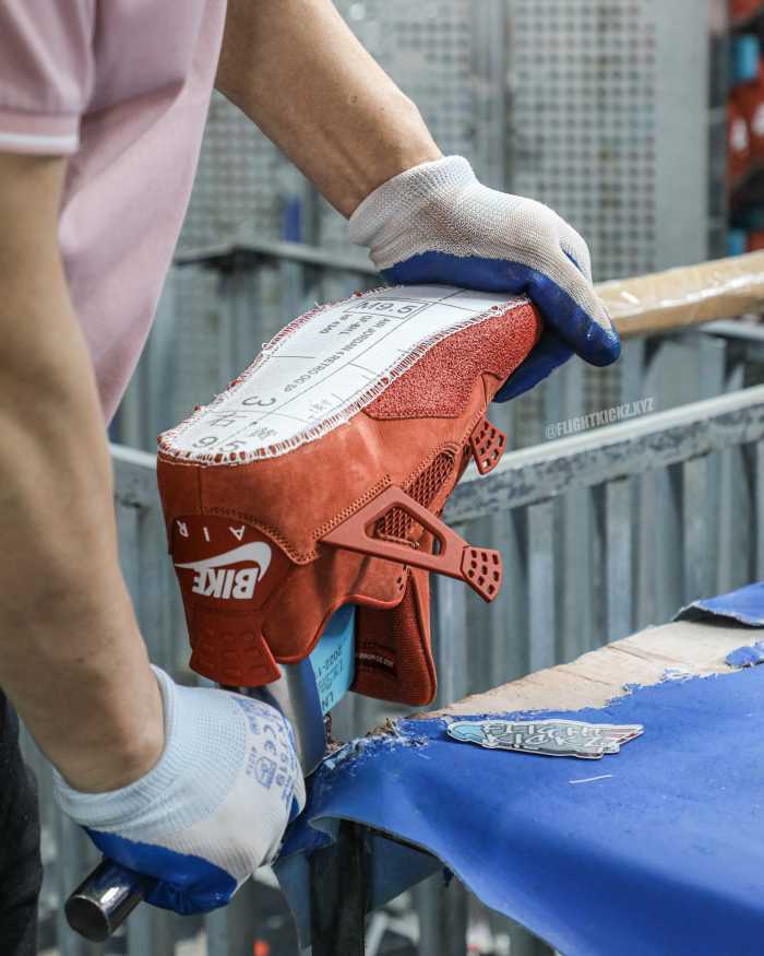 Nigel Sylvester X Jordan 4 Retro OG SP Brick By Brick
