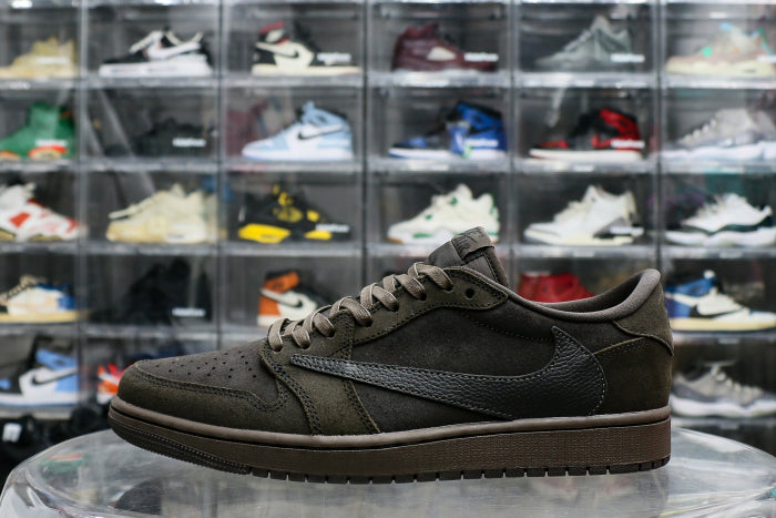 Travis Scott x Air Jordan 1 Low OG “Velvet Brown”