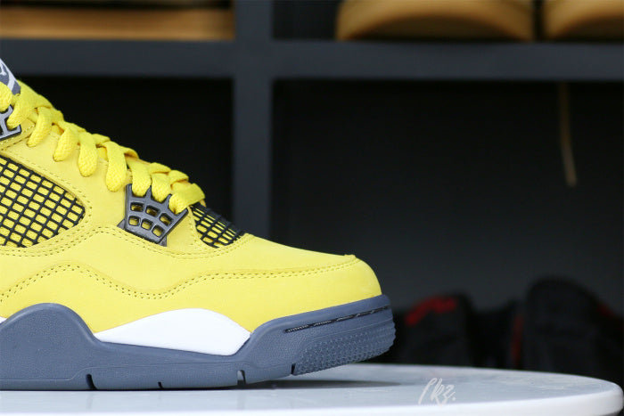 Air Jordan 4 Retro Lightning