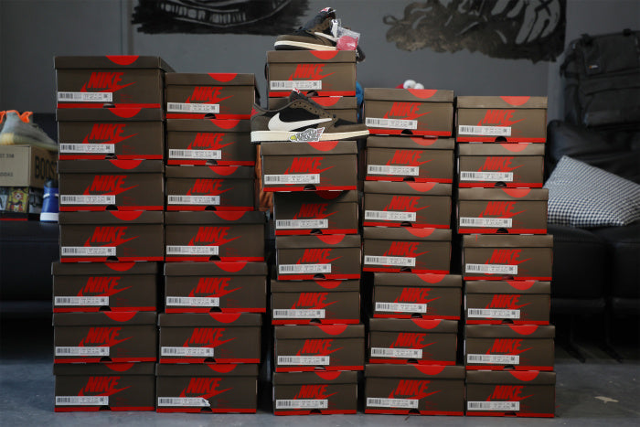 Travis Scott x Air Jordan 1 Low 'Cactus Jack