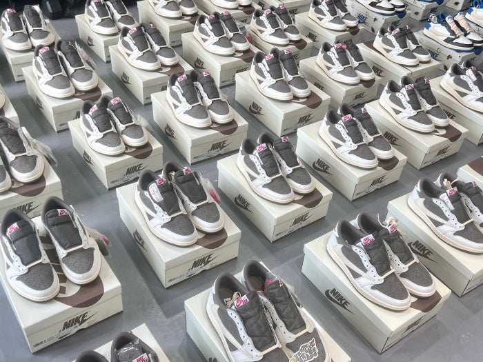 Travis Scott x Air Jordan 1 Low OG Reverse Mocha