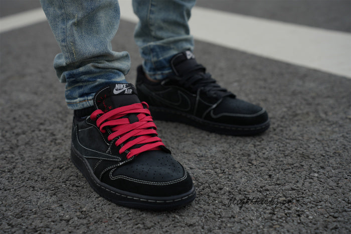 Travis Scott x Nike Air Jordan 1 Low OG “Black/Phantom”
