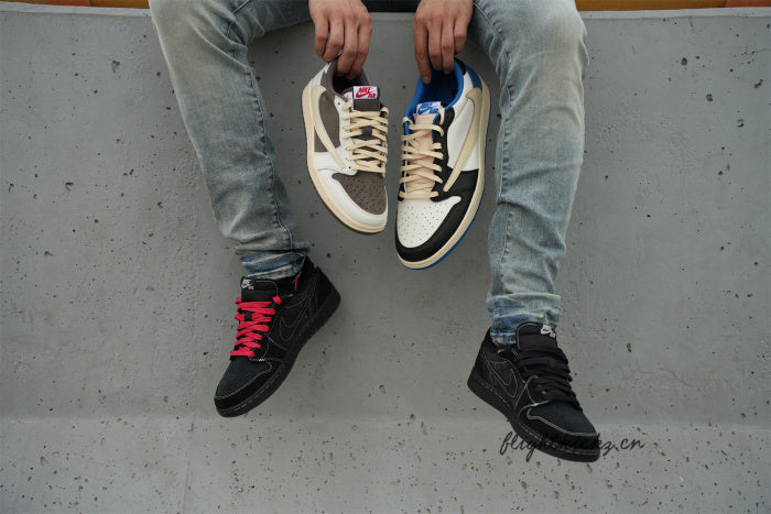 Travis Scott x Nike Air Jordan 1 Low OG “Black/Phantom”