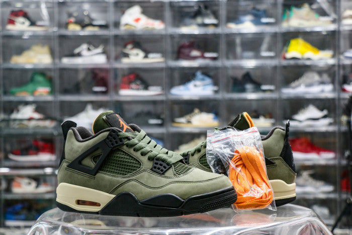 Air Jordan 4 Retro 'Undefeated' 2005