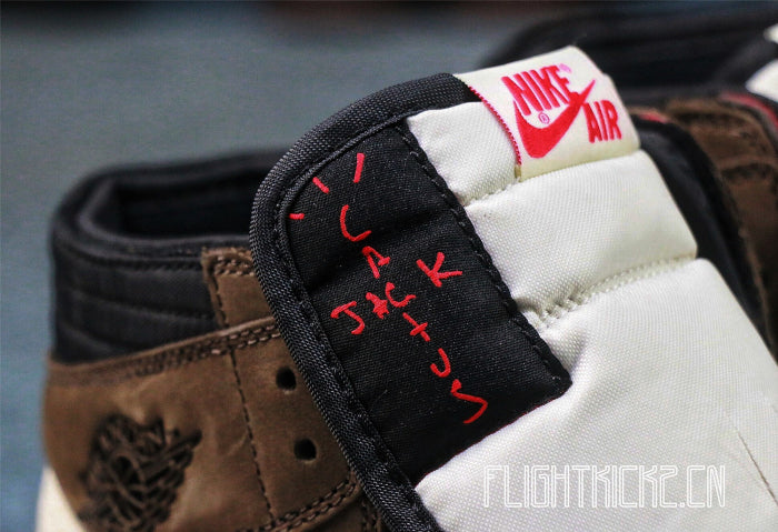 Travis Scott x Air Jordan 1 Retro High Dark Mocha