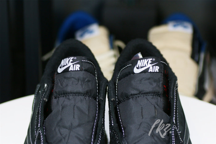 Travis Scott x Nike Air Jordan 1 Low OG “Black/Phantom”