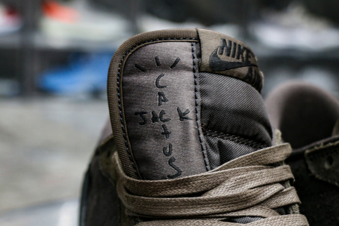 Travis Scott x Air Jordan 1 Low OG “Velvet Brown”