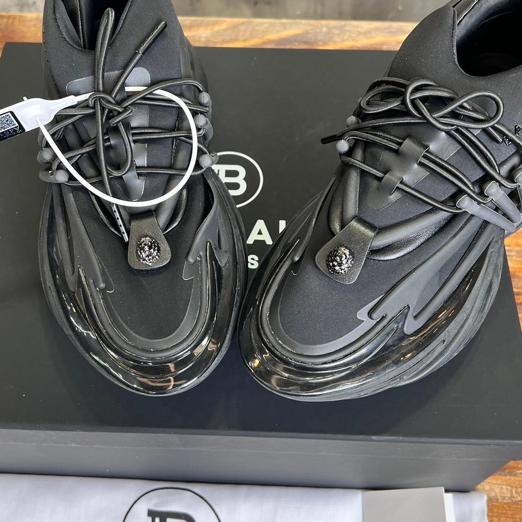 Balmain Unicorn Low Black  (UA)