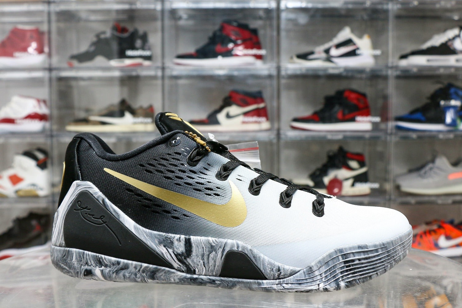 Nike Kobe 9 EM Low Protro “Mambacita” (UA)