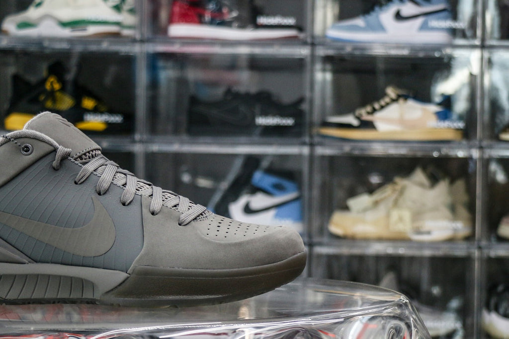 Nike Kobe 4 Black Mamba Collection Fade to Black  (UA)