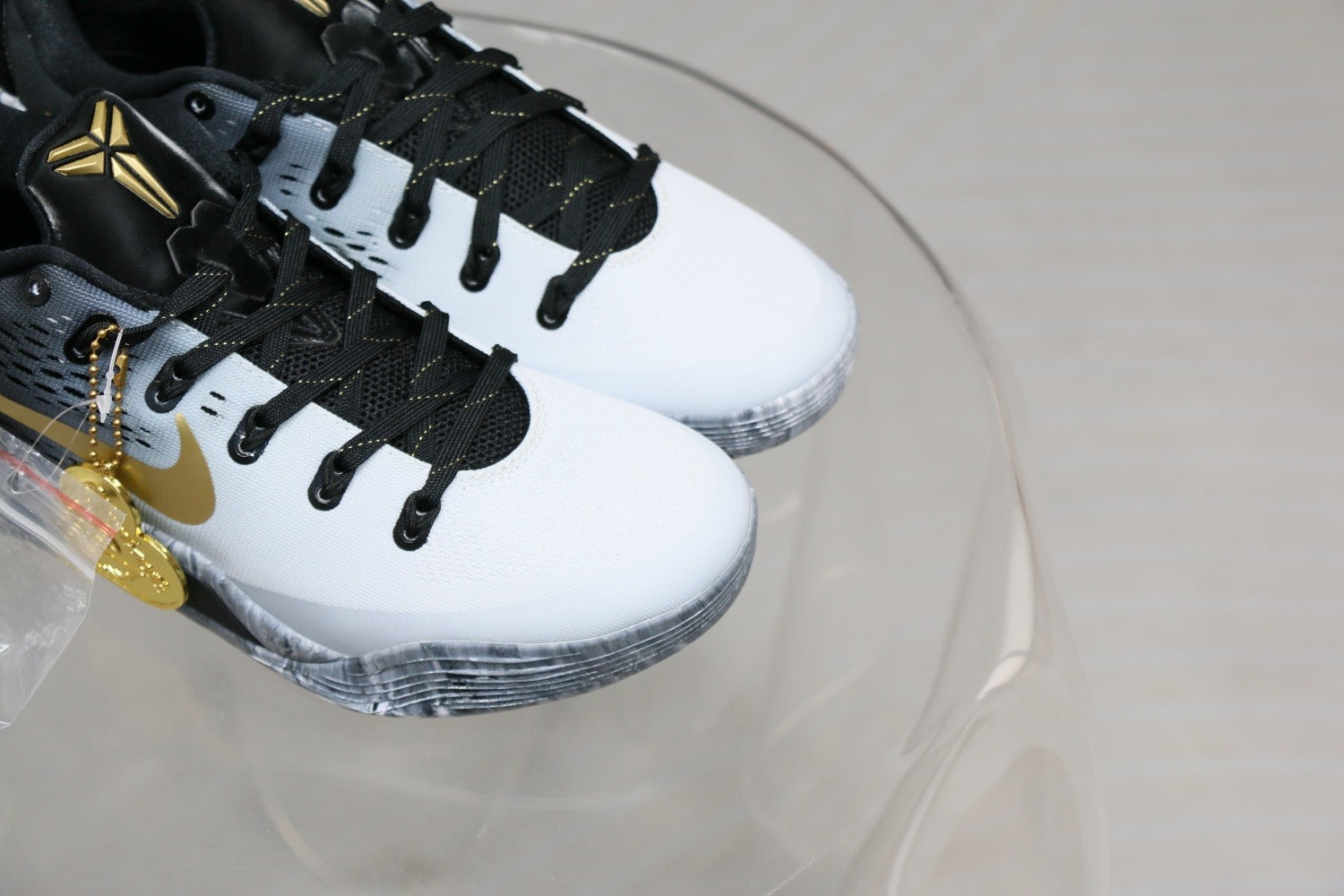 Nike Kobe 9 EM Low Protro “Mambacita” (UA)