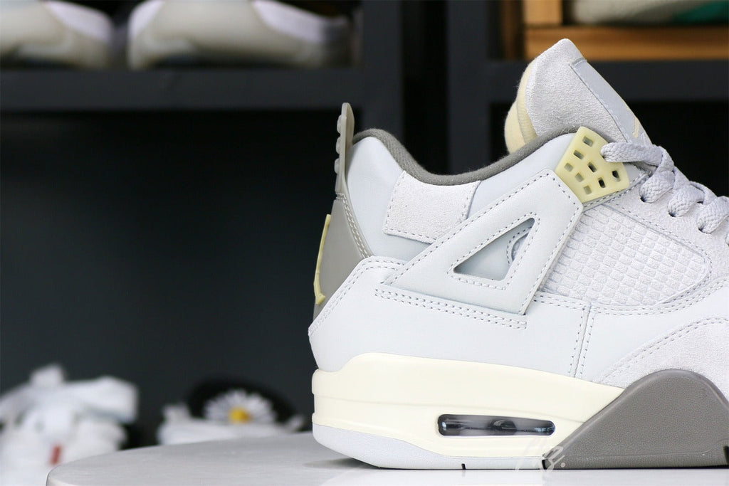 Air Jordan 4 Retro SE Craft Photon Dust (UA)